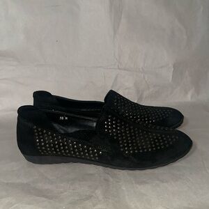 SESTO MEUCCI: Women’s Black Suede Slip-on Shoes. Size 10.